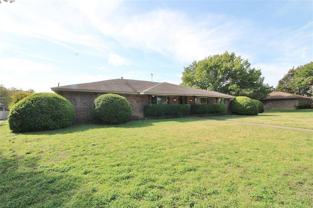 4219 Oak Arbor Drive, Dallas, TX 75233