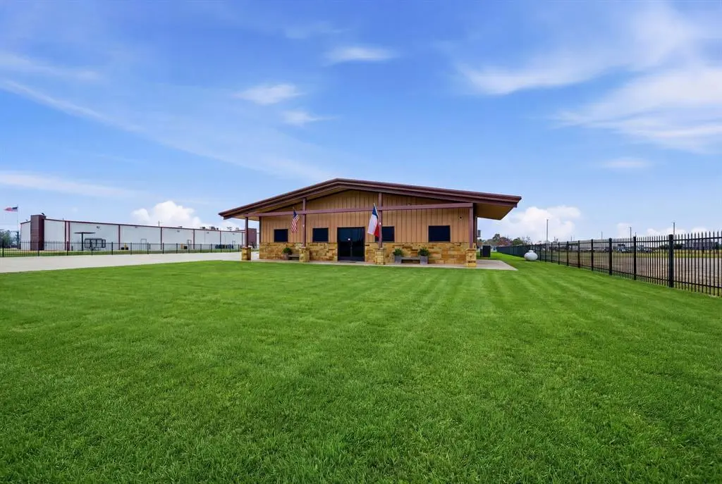 4626 County Road 2200, Greenville, TX 75402