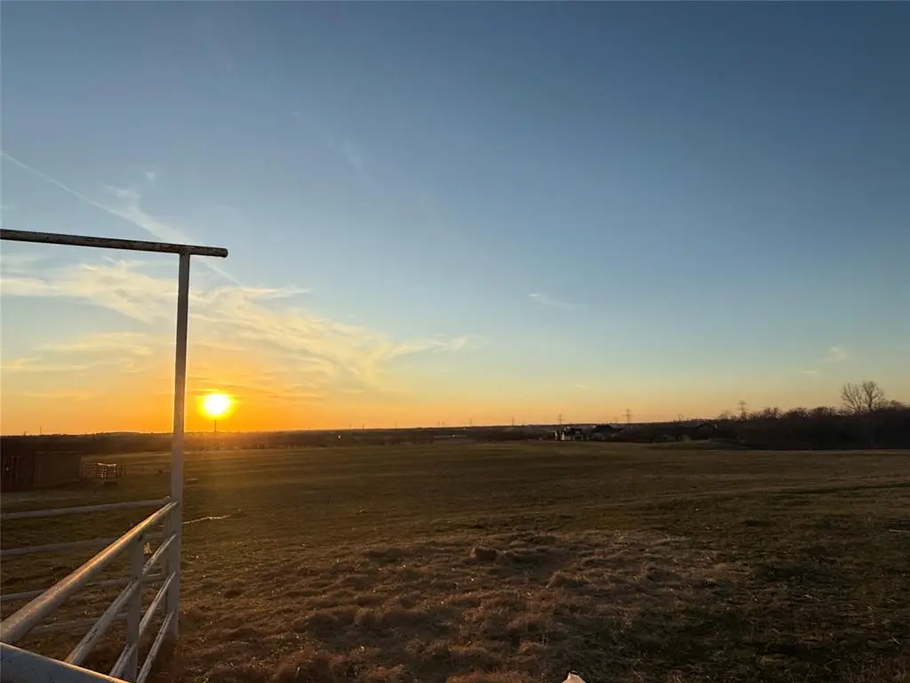 4421 County Road 1022, Cleburne, TX 76033