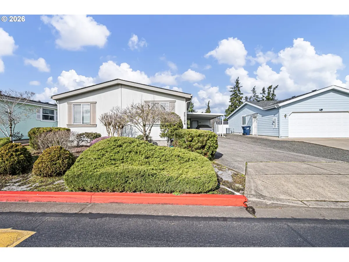 2512 MAIA LOOP, Springfield, OR 97477
