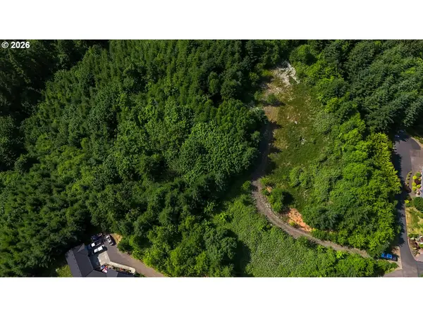 202 PINERIDGE DR, Woodland, WA 98674