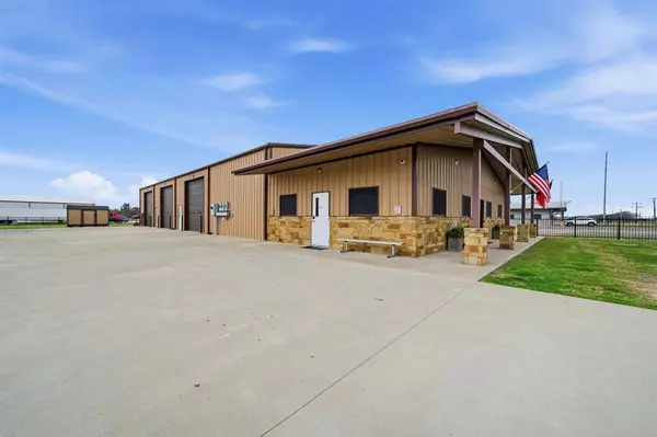 Greenville, TX 75402,4626 County Road 2200