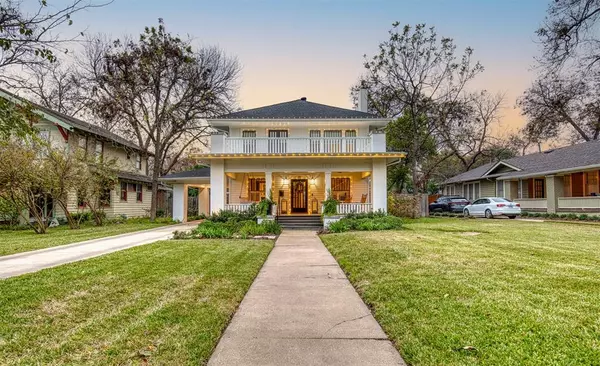 Dallas, TX 75208,211 N Rosemont Avenue