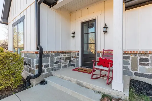 101 Lakeview Trail, Mabank, TX 75147