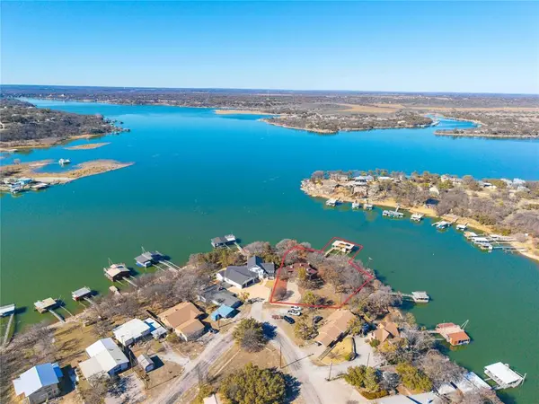 561 County Road 611, Brownwood, TX 76801