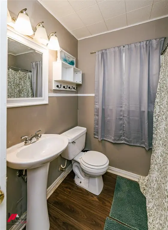 214 Ellis Drive, Minden, LA 71055