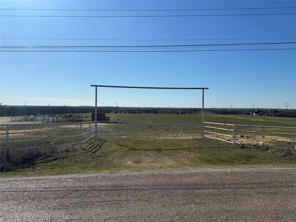 4421 County Road 1022, Cleburne, TX 76033