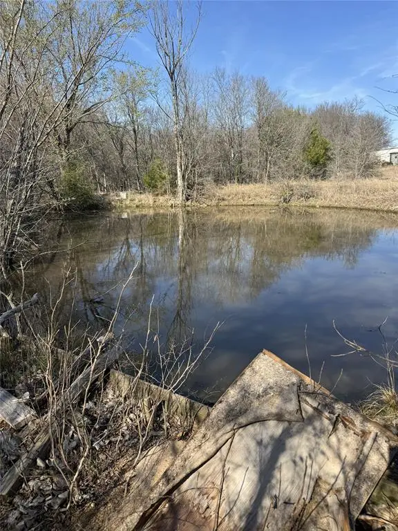 1161 Davis CT Court, Rio Vista, TX 76093