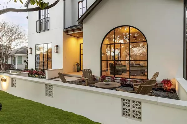 Dallas, TX 75214,6803 Southridge Drive