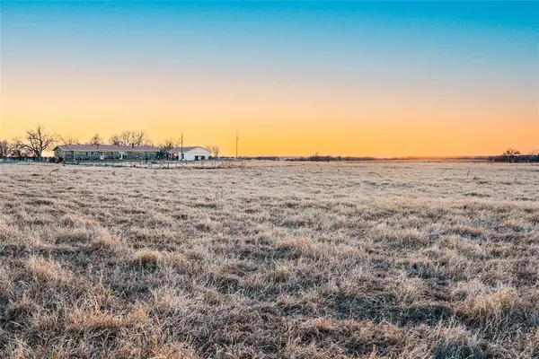 187 Cr-1750, Chico, TX 76431