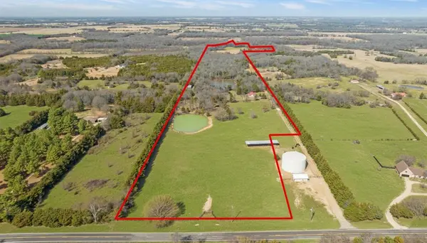 1602 Farm Road 1510, Brookston, TX 75421