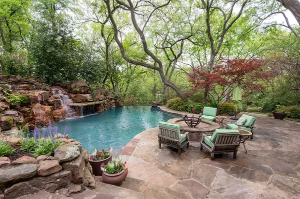 Dallas, TX 75254,6812 Midcrest Drive