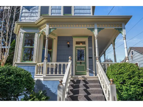 3213 SE 9TH AVE, Portland, OR 97202