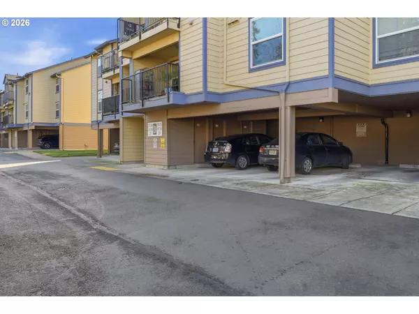 Portland, OR 97233,273 SE 162ND AVE