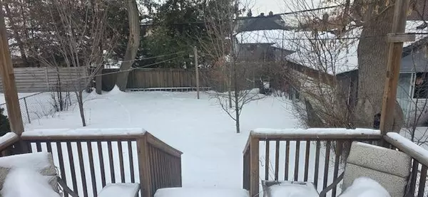 Toronto E04, ON M1K 3K8,148 Magnolia AVE