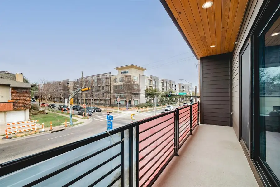 3053 Wycliff Avenue #204, Dallas, TX 75219