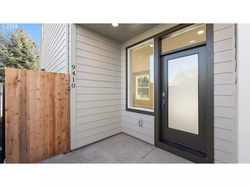 9410 N ST. LOUIS AVE, Portland, OR 97203