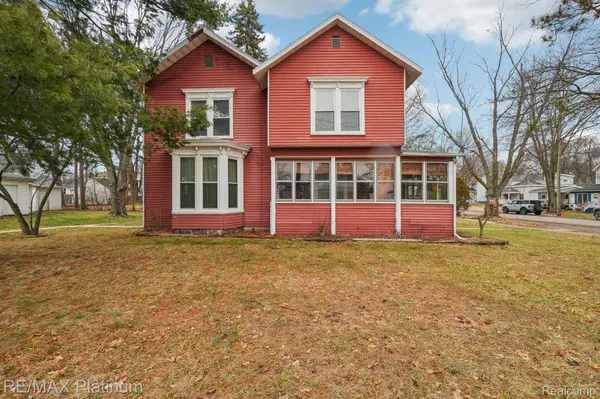 522 Fleming ST, Howell, MI 48843