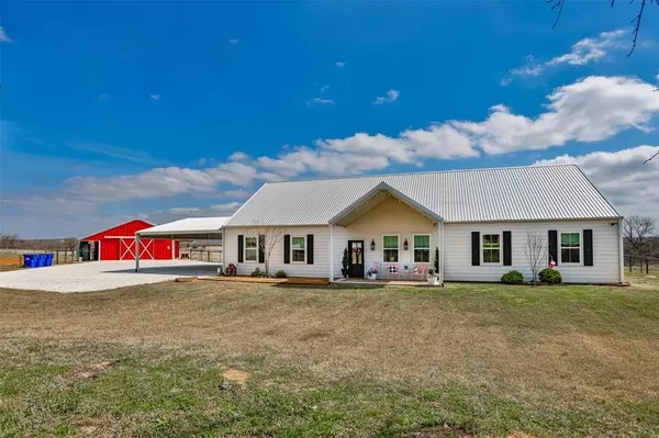 Gainesville, TX 76240,646 County Road 2121