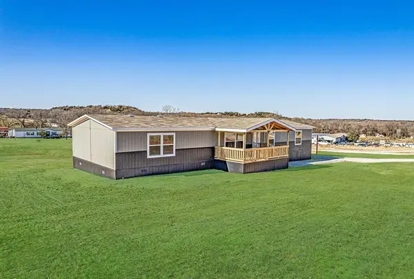 245 Lelon Lane, Springtown, TX 76082