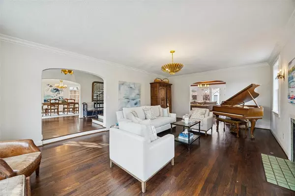 Dallas, TX 75214,6661 Avalon Avenue