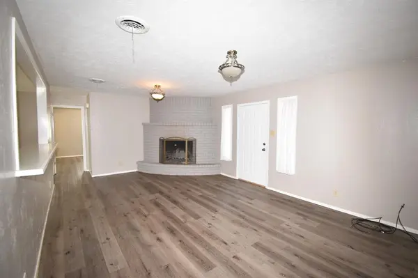 1801 S College Street, Brady, TX 76825