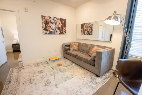 120 N Madison Avenue #1303, Dallas, TX 75208