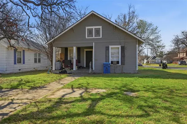 417 E morton Street, Denison, TX 75021