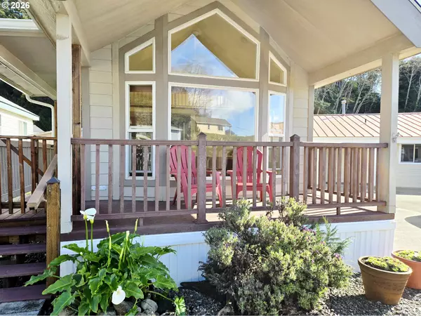 Brookings, OR 97415,16219 LOWER HARBOR RD #18