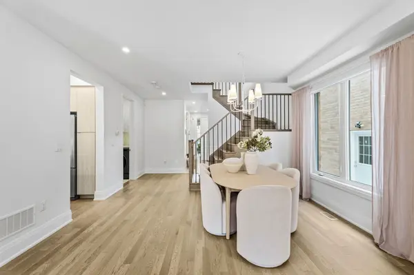 6 Byblos CT, East Gwillimbury, ON L9N 0T3