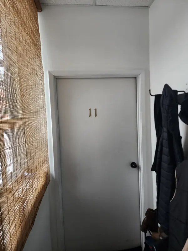 425 Jane ST #11, Toronto W02, ON M6S 3Z7