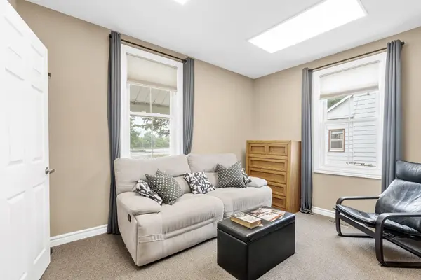 3698 Carp RD, Carp - Huntley Ward, ON K0A 1L0