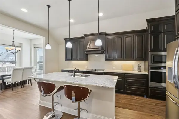 225 Brazos Drive, Waxahachie, TX 75165