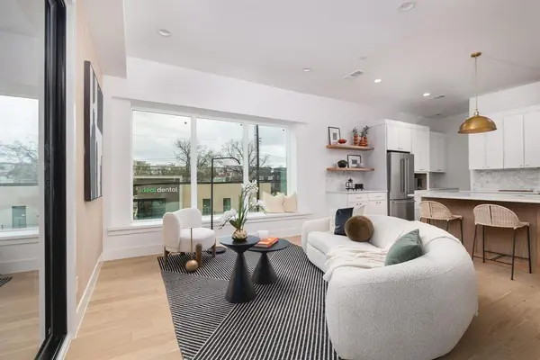 3053 Wycliff Avenue #201, Dallas, TX 75219