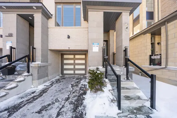 71 Donald Fleming WAY #108, Whitby, ON L1R 0N8