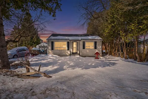 73 Centre ST, Essa, ON L0M 1B0