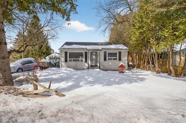 73 Centre ST, Essa, ON L0M 1B0