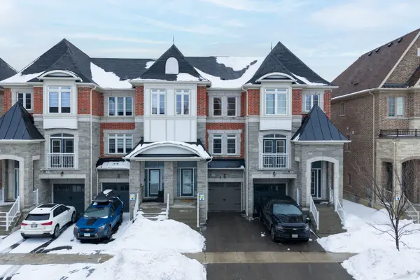 71 Farooq BLVD, Vaughan, ON L4H 4P3