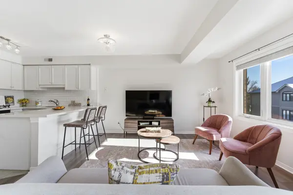 2120 Headon RD #12, Burlington, ON L7M 4J9