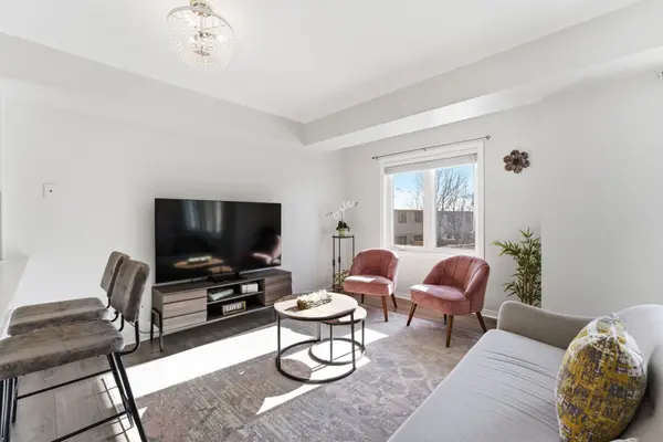 2120 Headon RD #12, Burlington, ON L7M 4J9