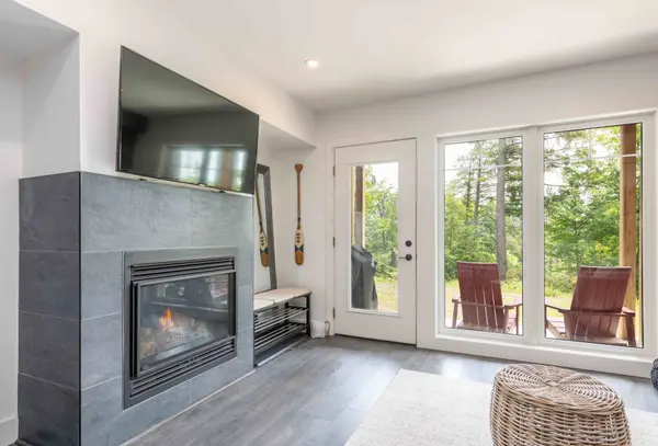 3 Tree Tops LN #102, Huntsville, ON P1H 0B8