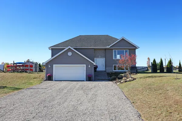 2431 EADY RD, Horton, ON K7V 3Z6