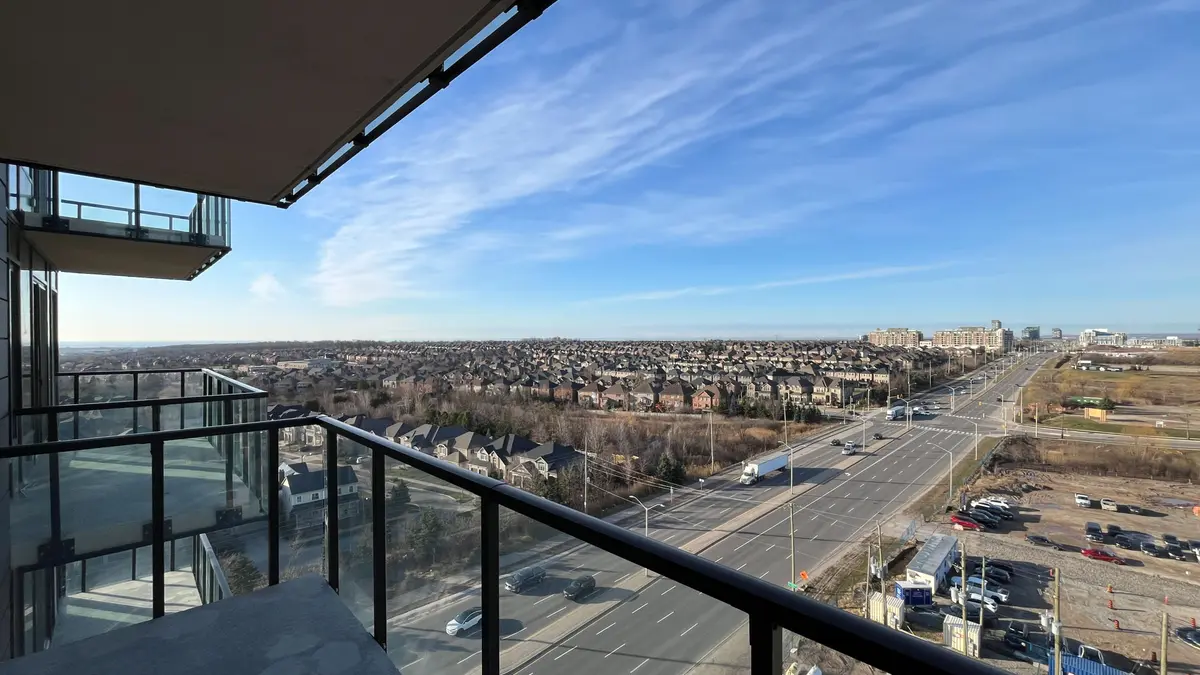 3006 William Cutmore BLVD #1107, Oakville, ON L6H 8A4