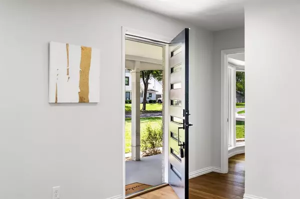 Dallas, TX 75218,10611 Wyatt Street