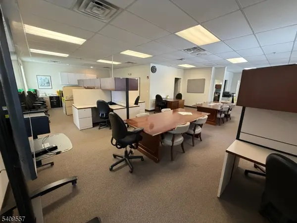 43 Bloomfield Ave, Mountain Lakes Boro, NJ 07046