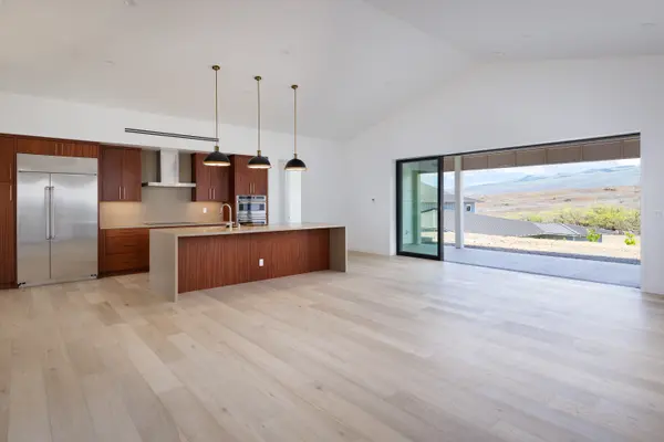 68-2051 NANA LOA ST, Waikoloa, HI 96738