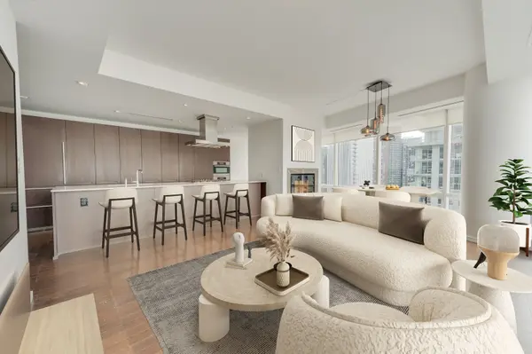 180 University AVE #3205, Toronto C01, ON M5H 0A2