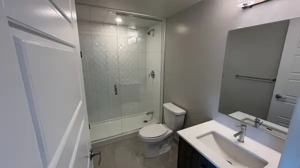 3006 William Cutmore BLVD #1107, Oakville, ON L6H 8A4