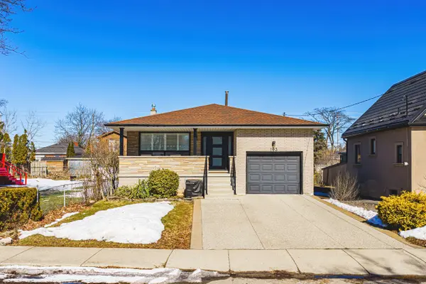 103 Empress AVE, Hamilton, ON L9A 1M5