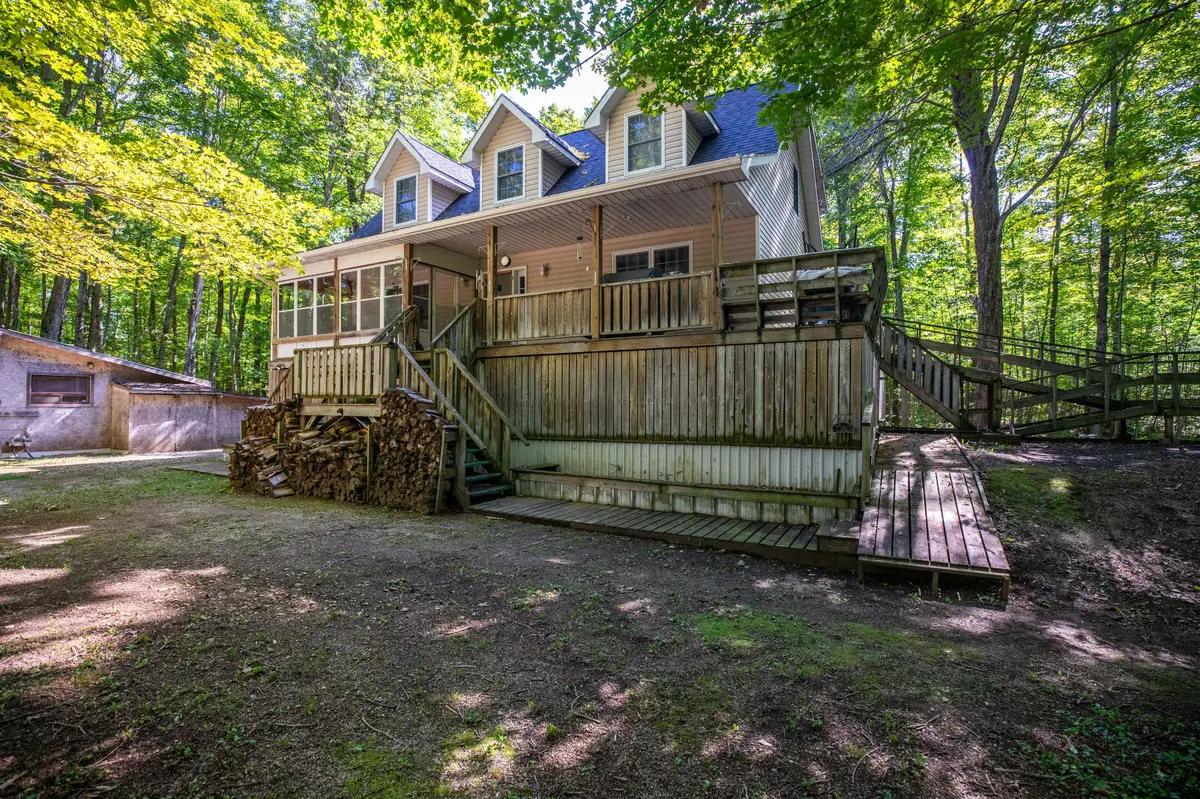 89 Tammys Cove RD, Northern Bruce Peninsula, ON N0H 1Z0